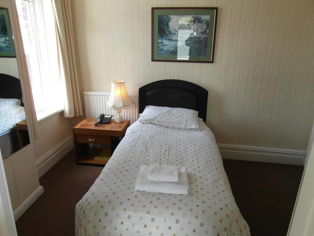 Lisdoonie Hotel Barrow-in-Furness Rum bild
